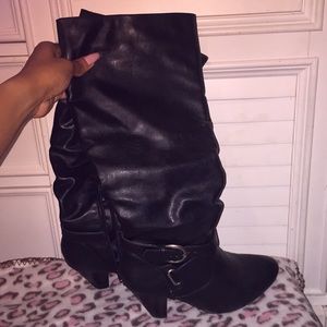 Black Knee boots 7 1/2